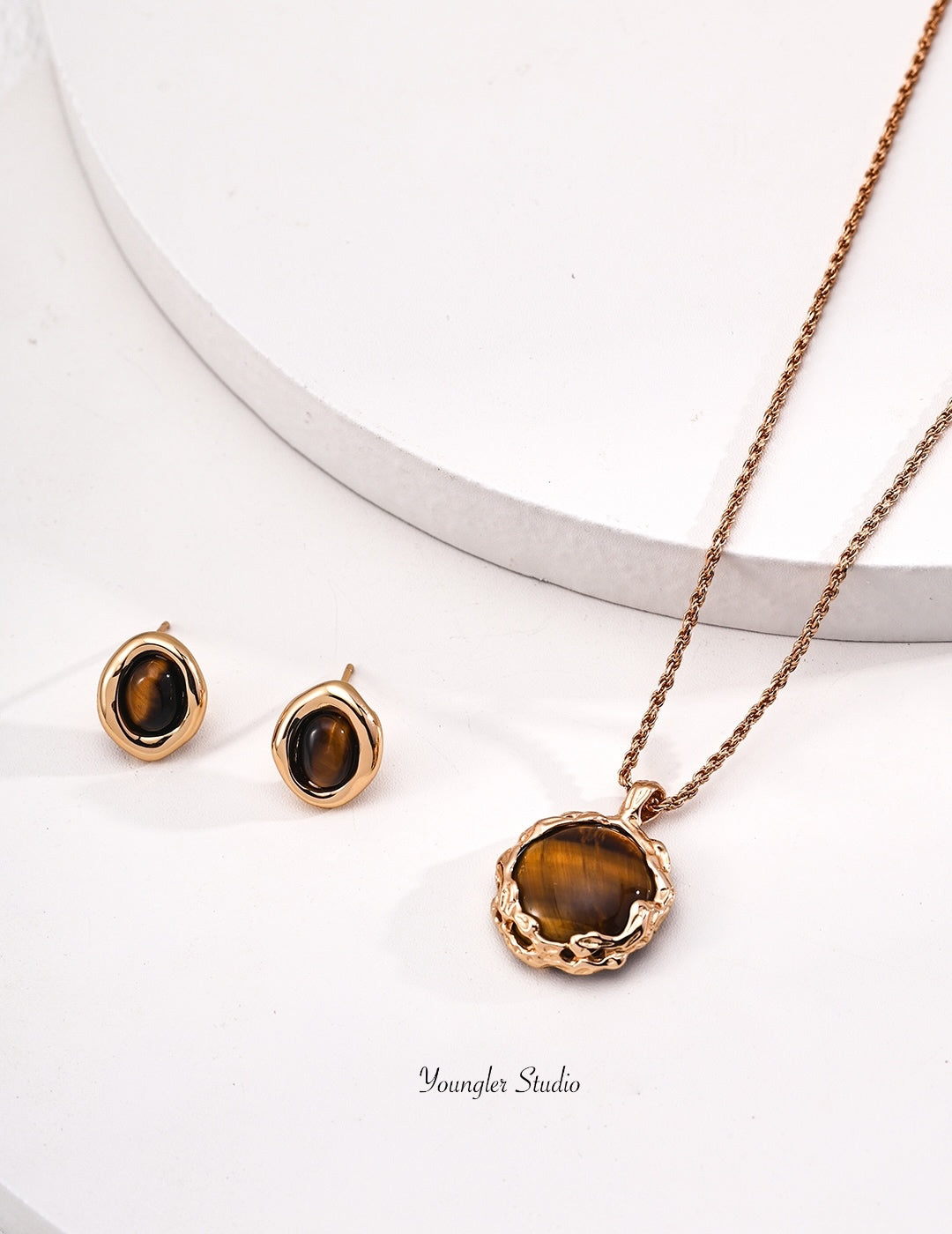 Tiger Eye Plated Chunky Stud