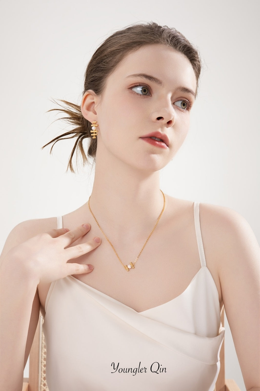 Petite Pearl Necklace