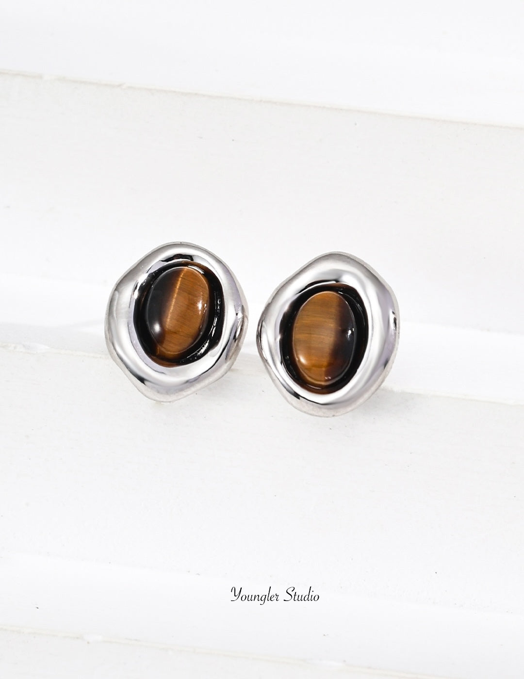 Tiger Eye Plated Chunky Stud
