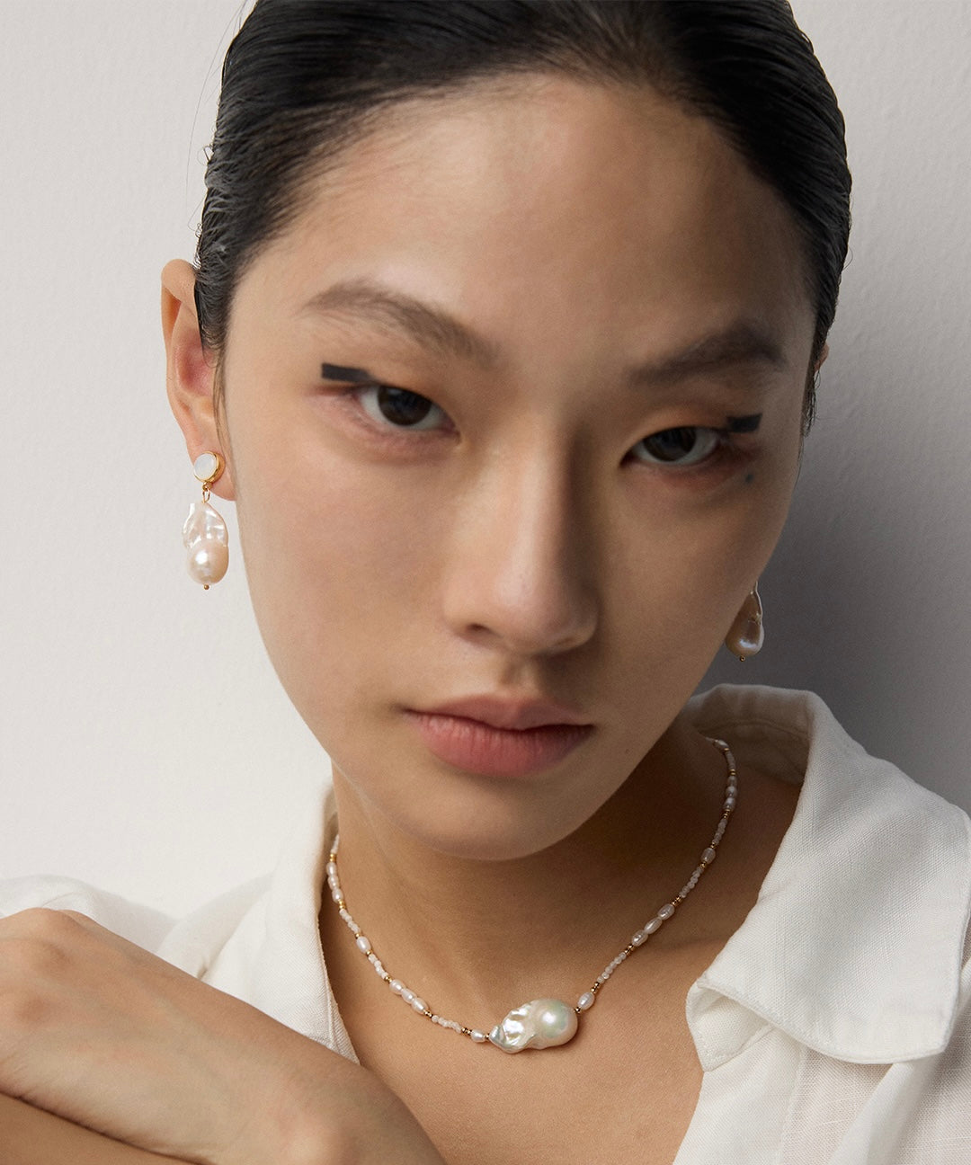 Moonlit Baroque Drop