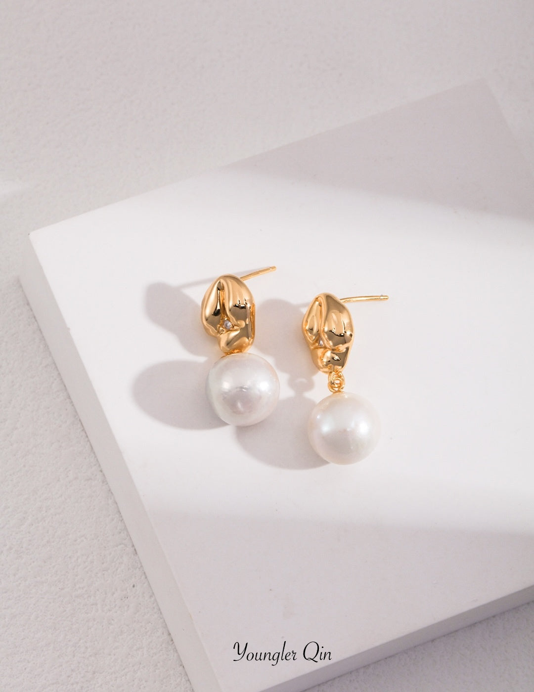 Baroque Pearl Drop Earrings