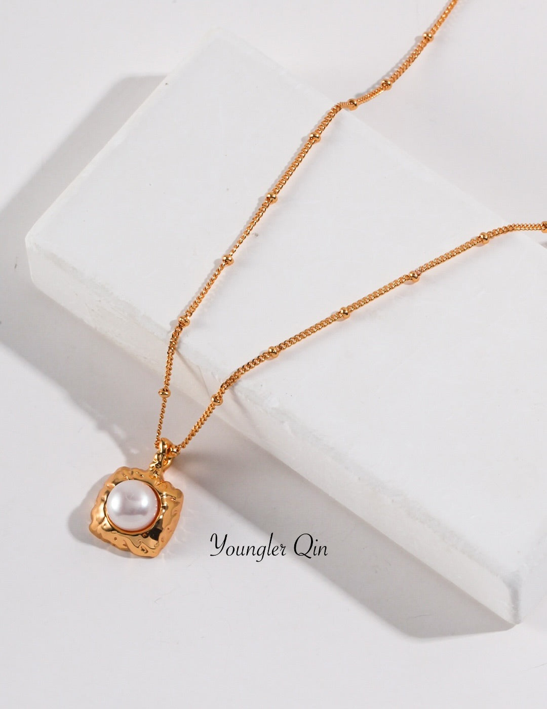 Moonlit Pearl