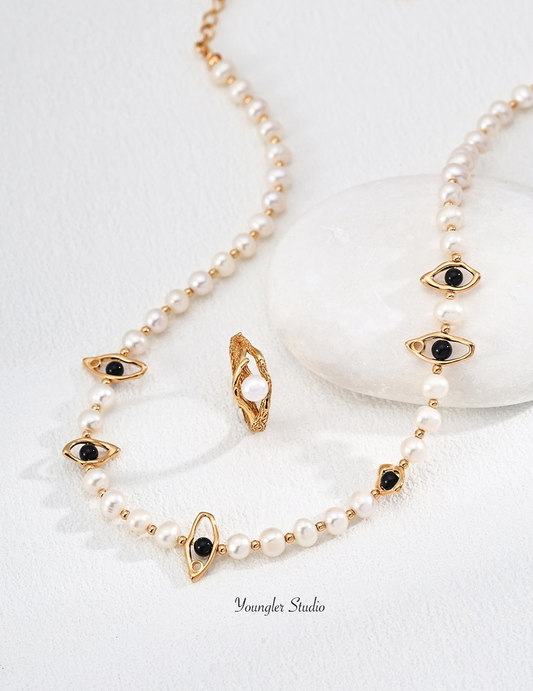 Branch Pearl Pendant