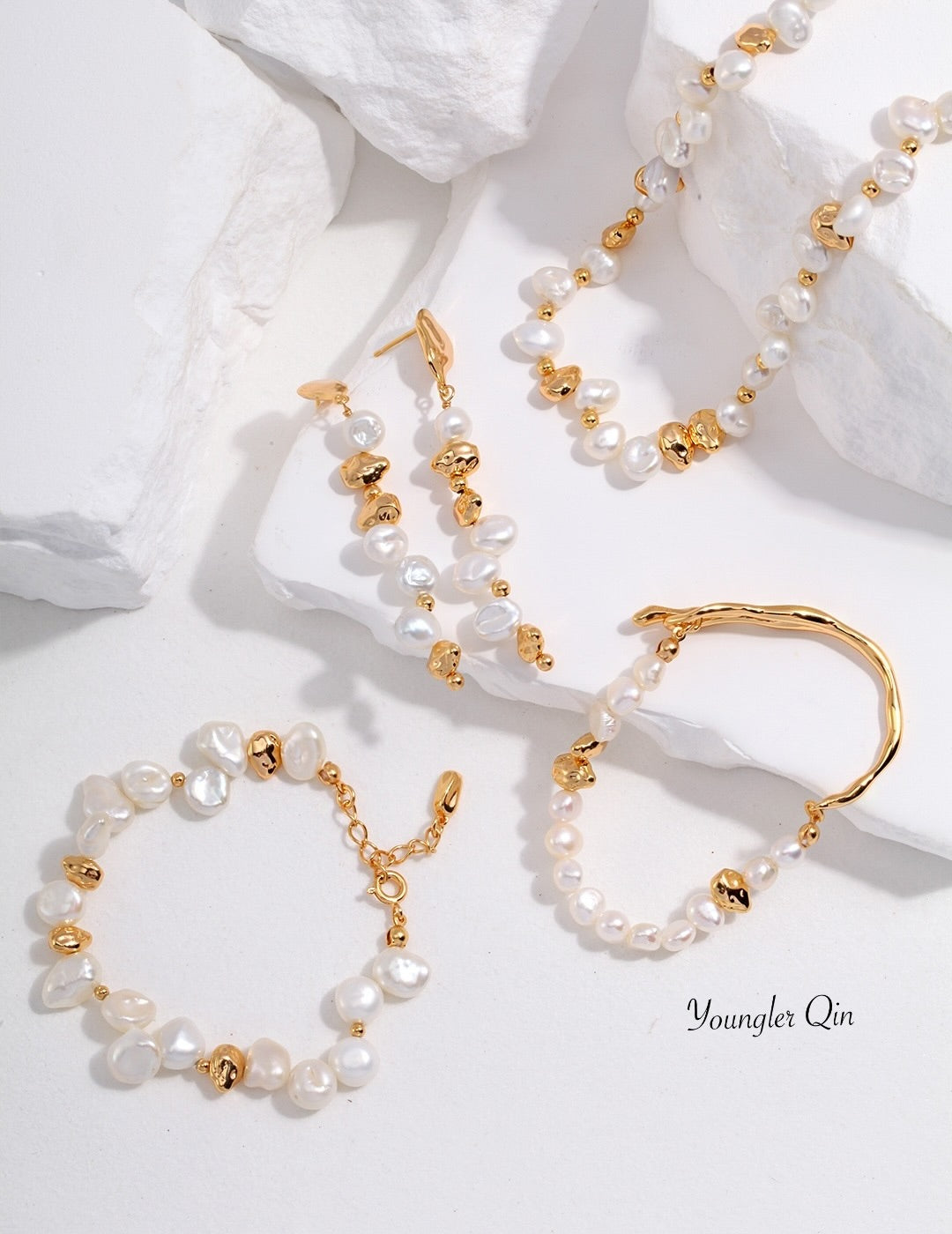 Baroque Pearl Dangle Earrings