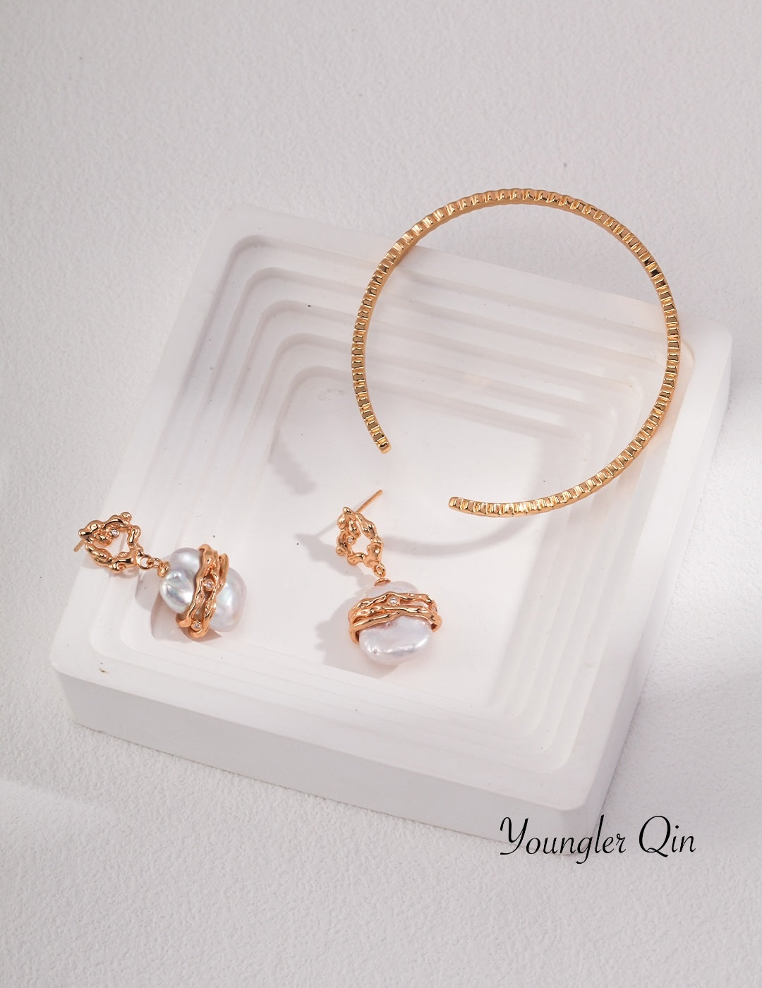 Baroque Pearl Drop Earrings