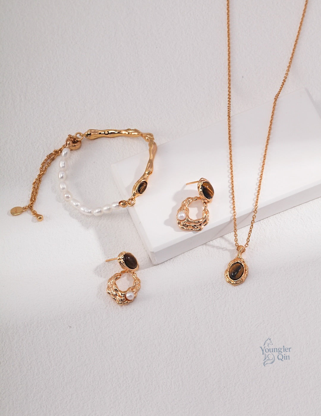 Modern Natural Bead Chain