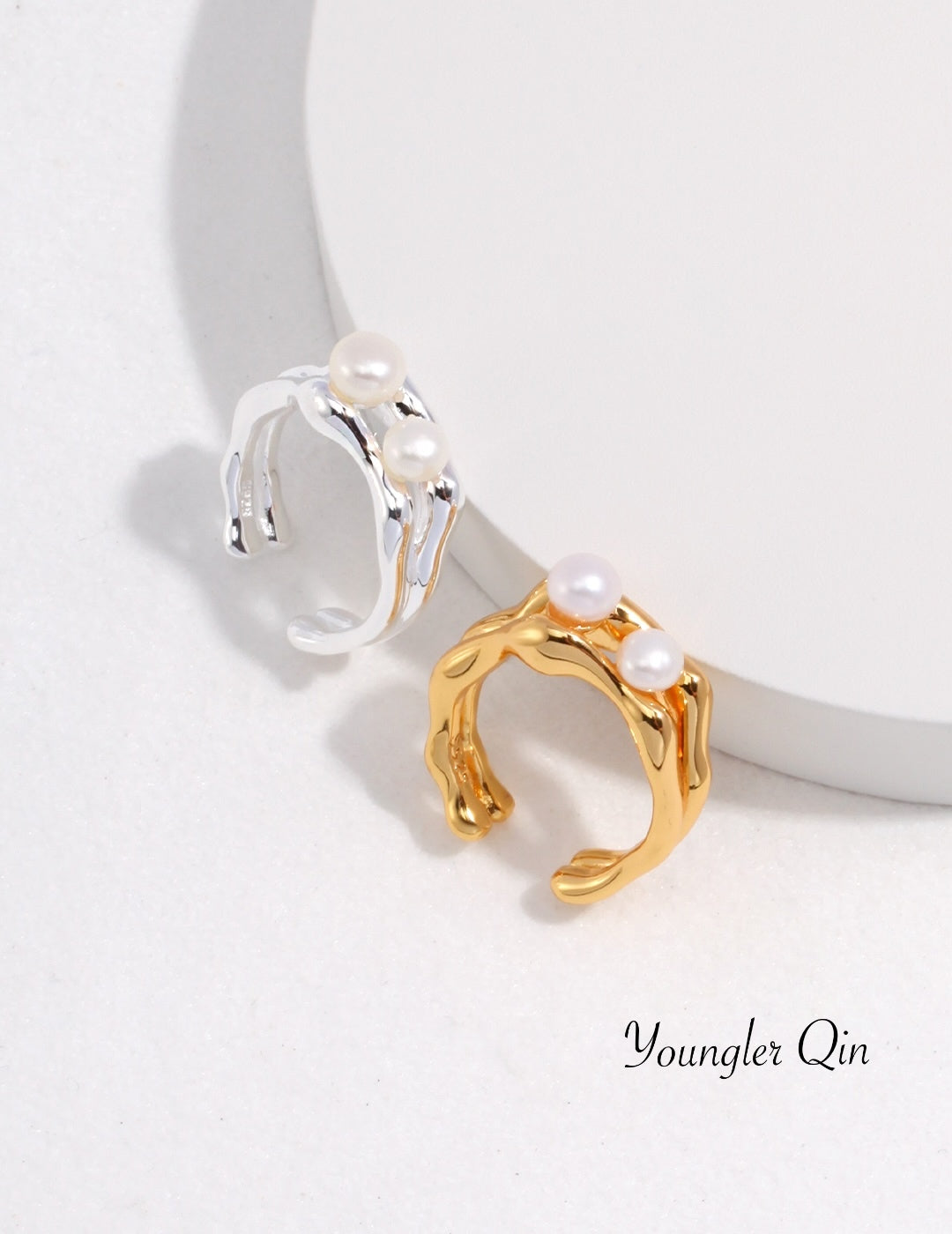 Minimalist Pearl Ring