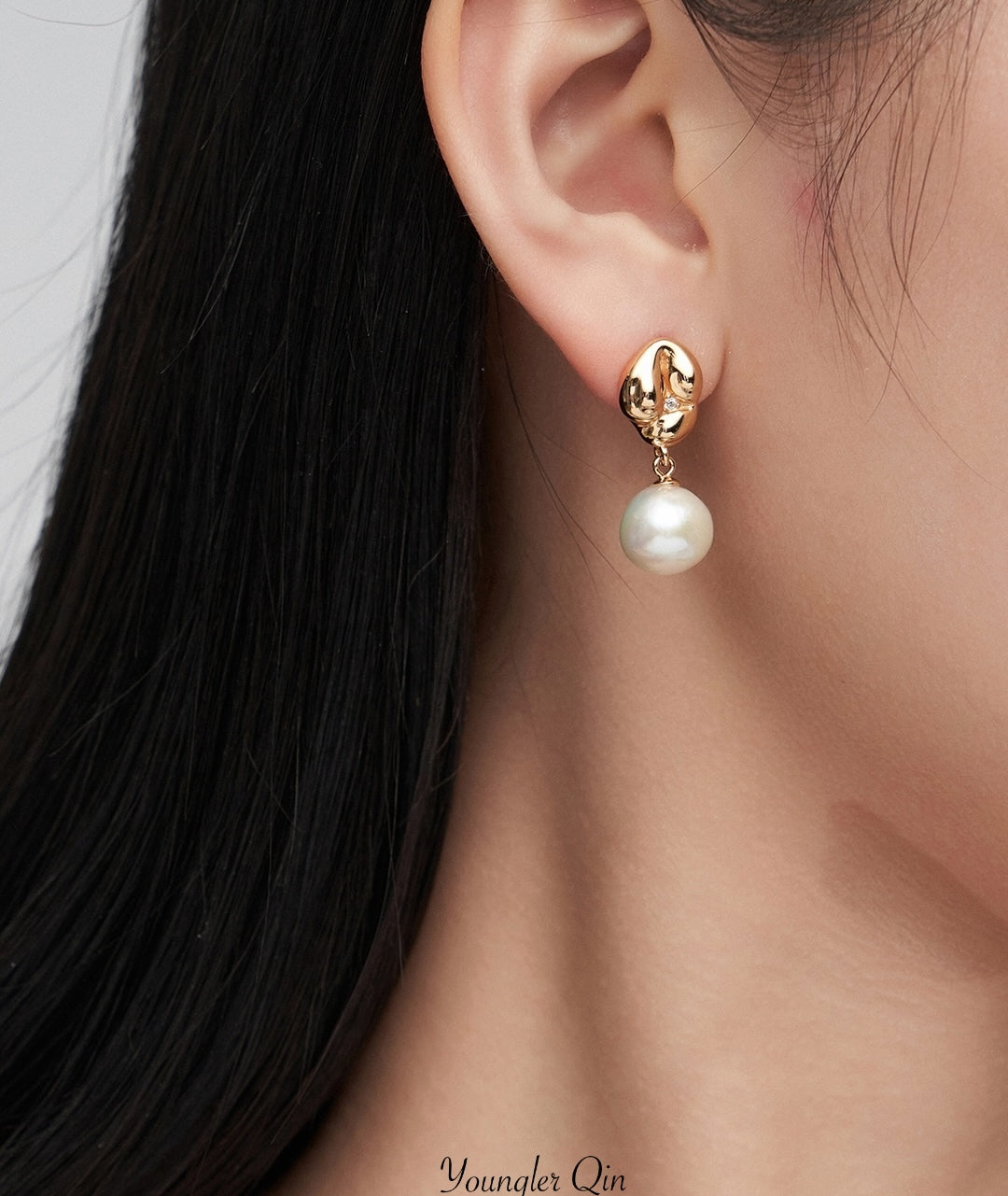 Baroque Pearl Drop Earrings