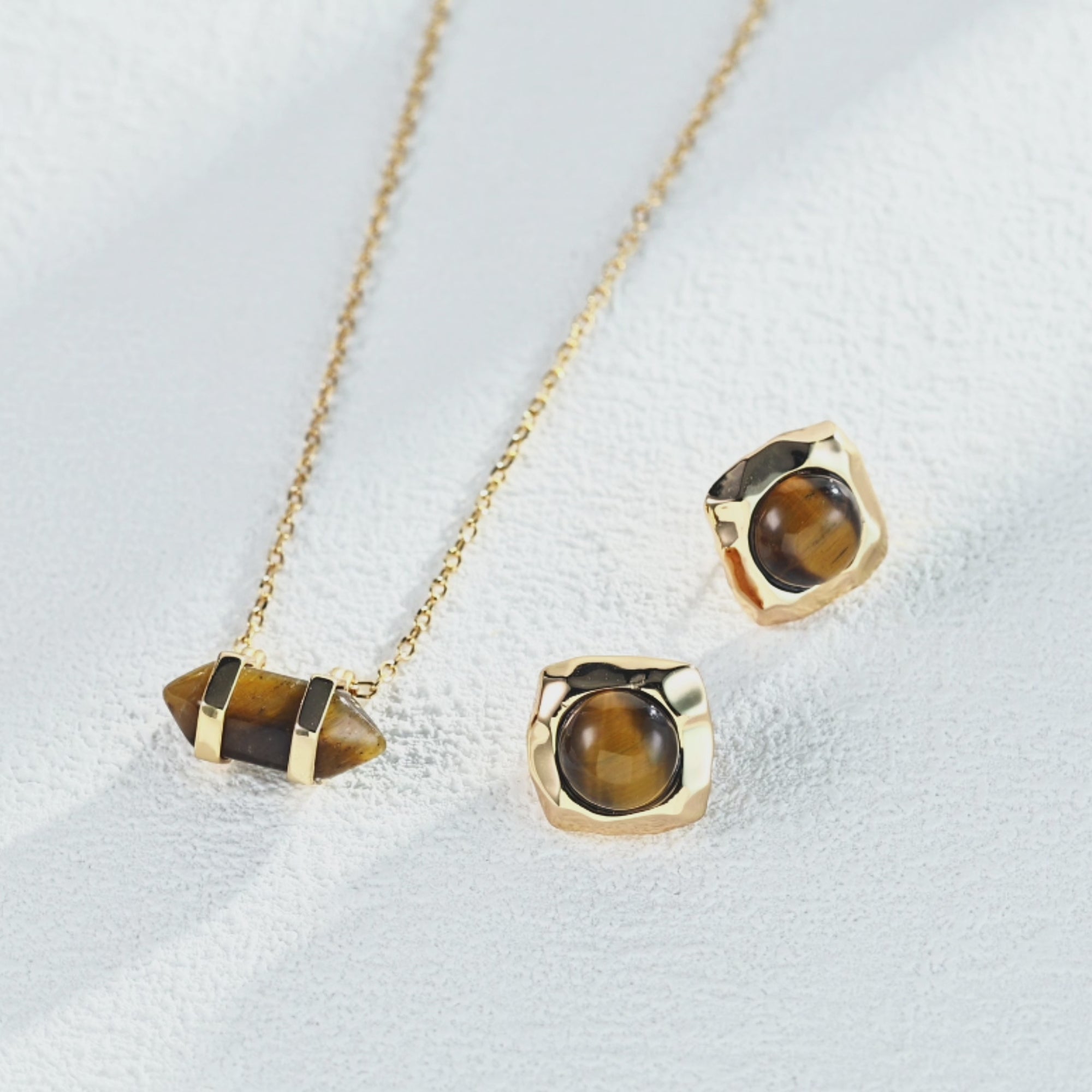 Tiger Eye Sculpt Studs