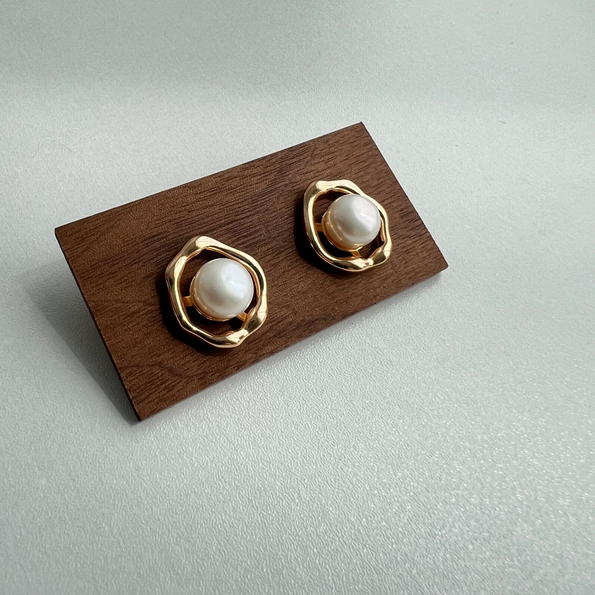 Oval Pearl Drop Earrings