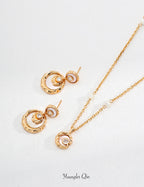Mother-of-Pearl Pendant
