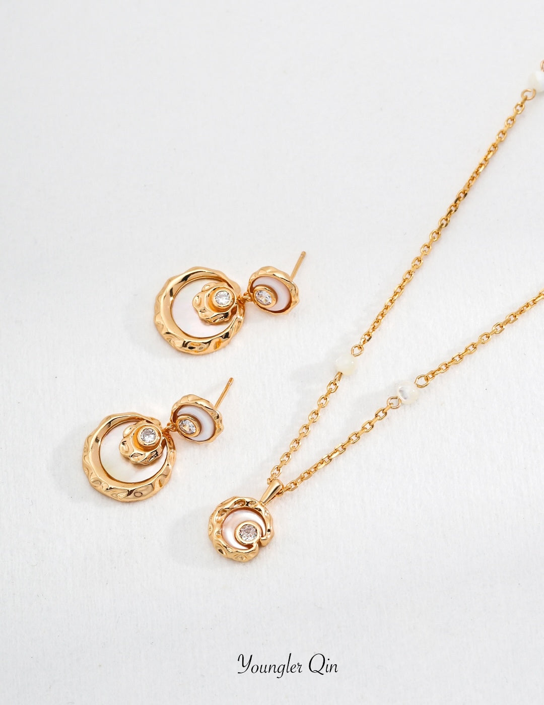 Mother-of-Pearl Pendant