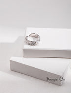 Fluid Pearl Ring