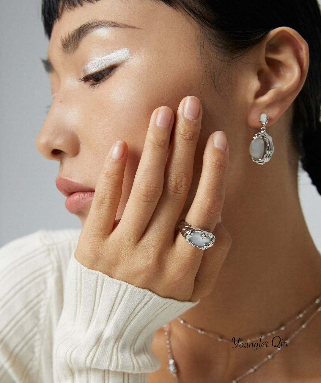 Engraved Sculpted Hoop Earrings