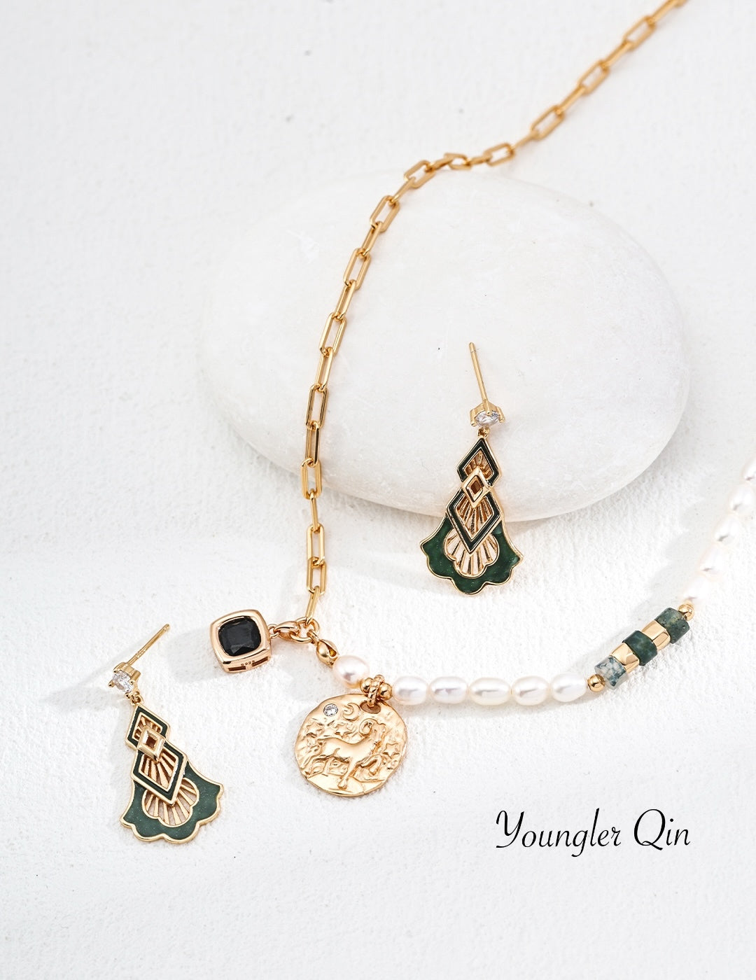 Layered · Pearl Myth