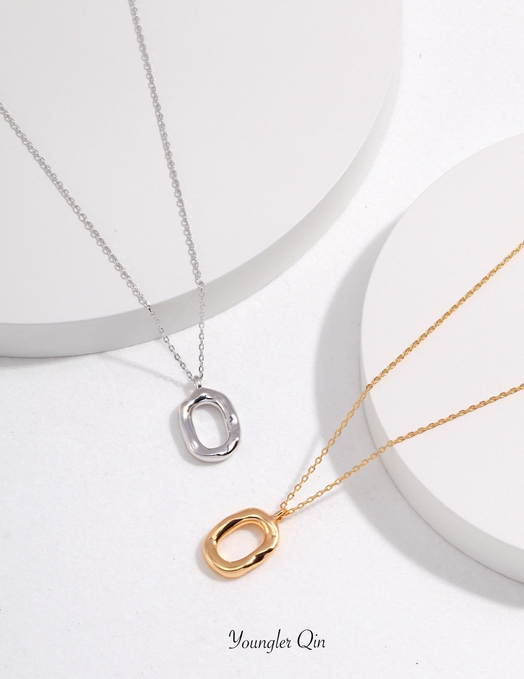 Minimalist Pendant Necklace