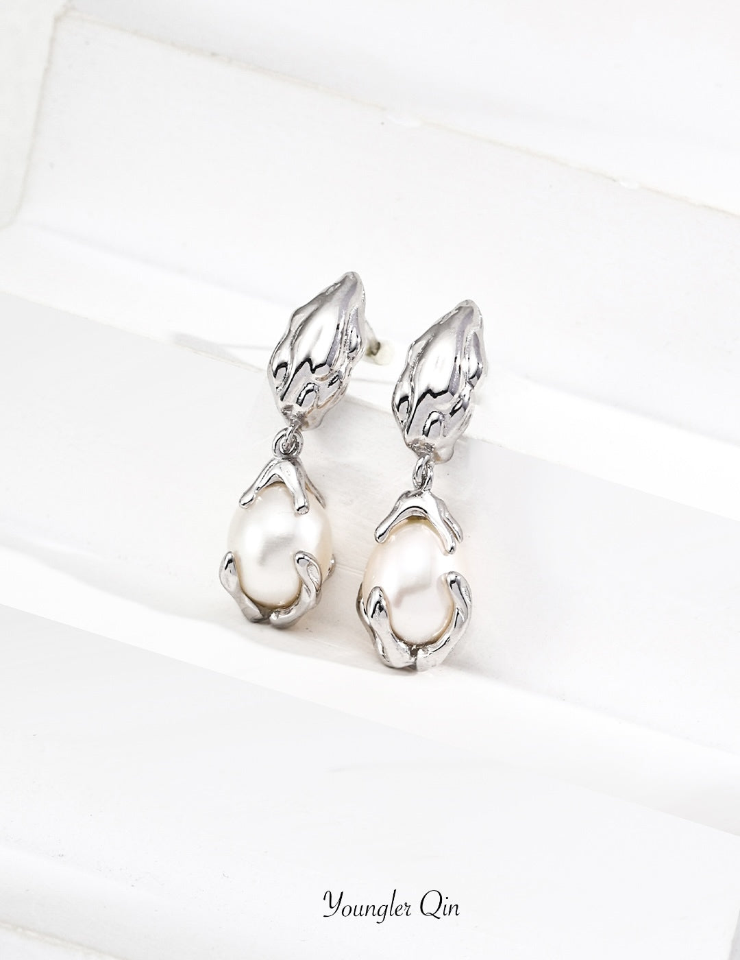 Baroque Pearl Earrings