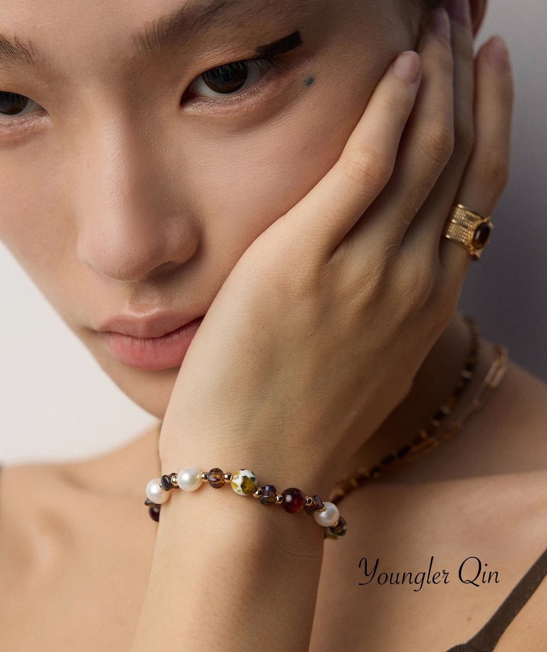 Multicolor Glass Pearl Bracelet