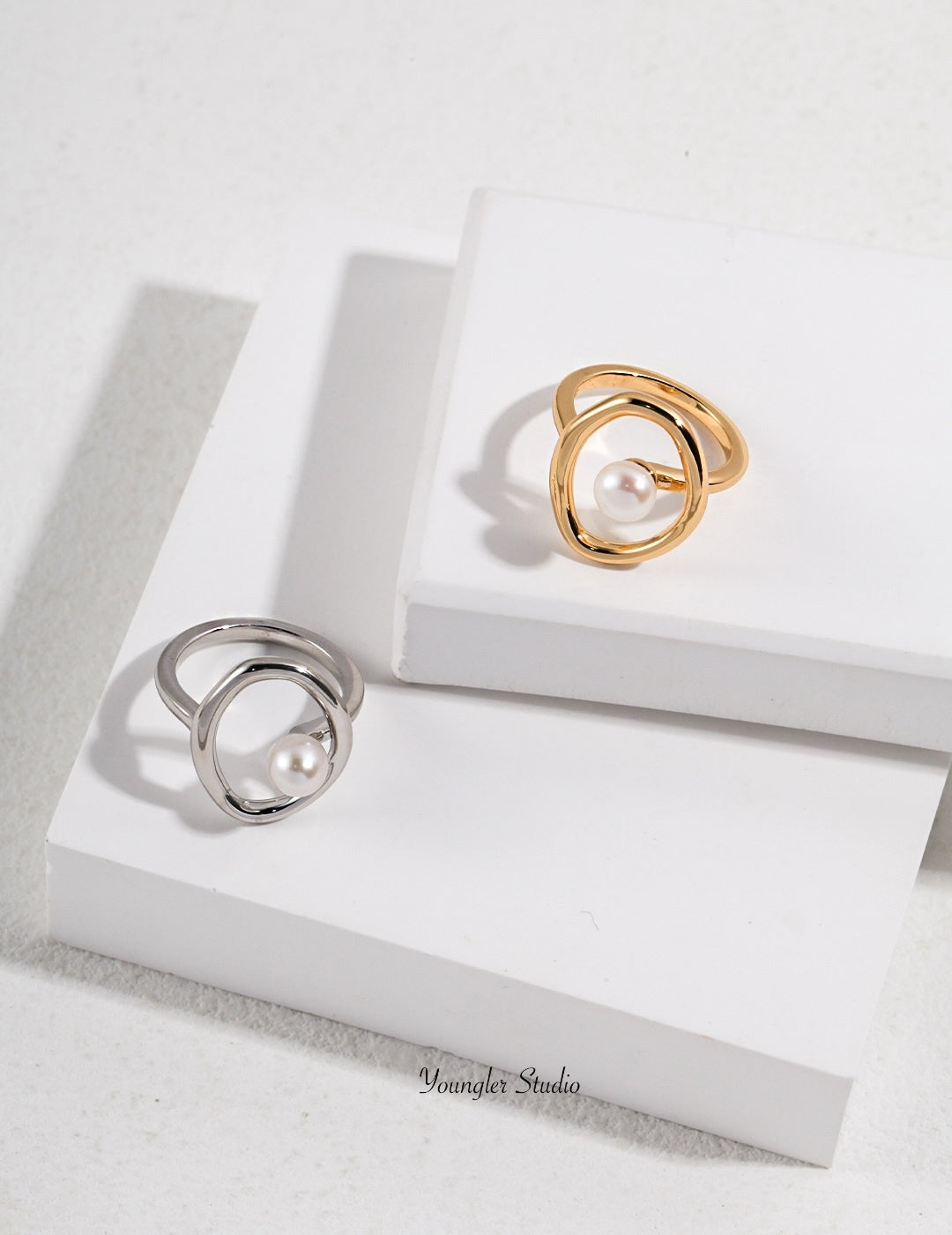 Pearl Sculpt Ring