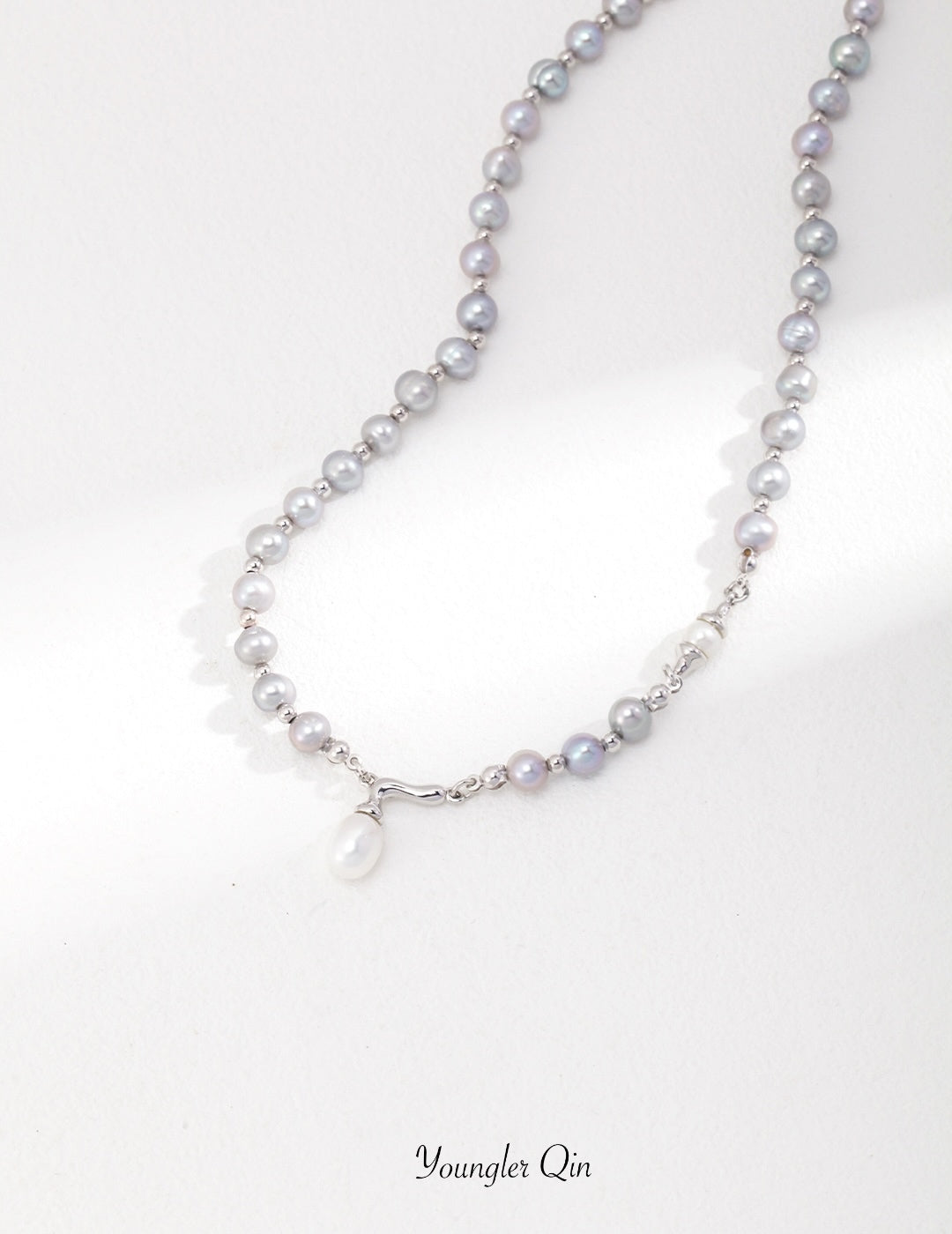 Iridescent Glow Pearl Necklace