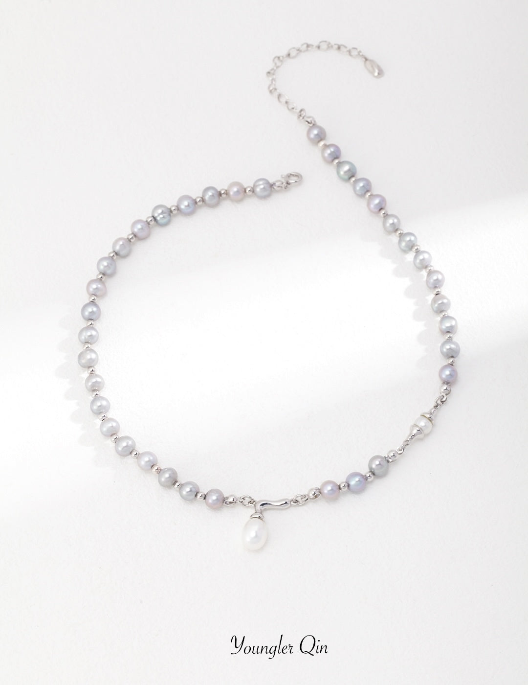 Iridescent Glow Pearl Necklace