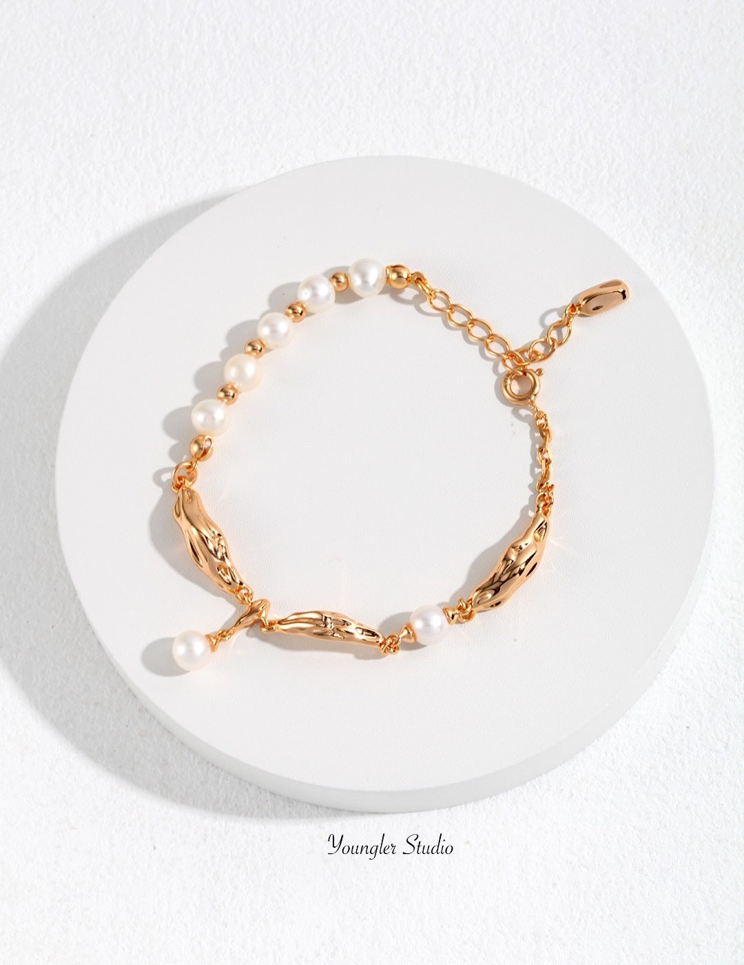 Silken Muse Gold Pearl Bracelet