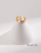 Fluid Pearl Ring