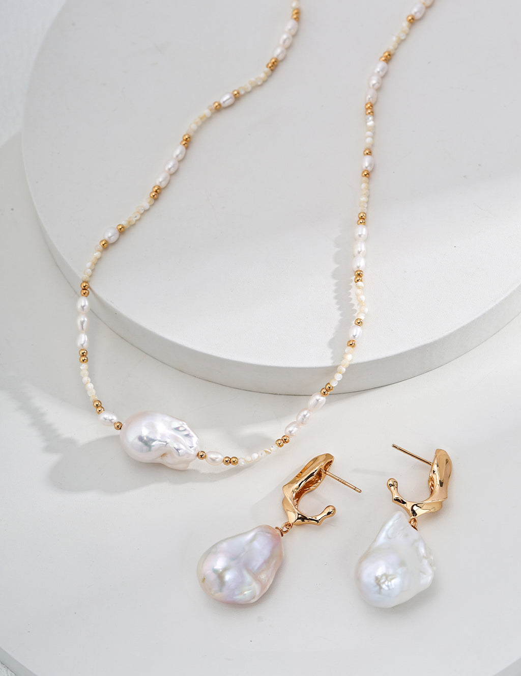 Whisper Pearl Strand