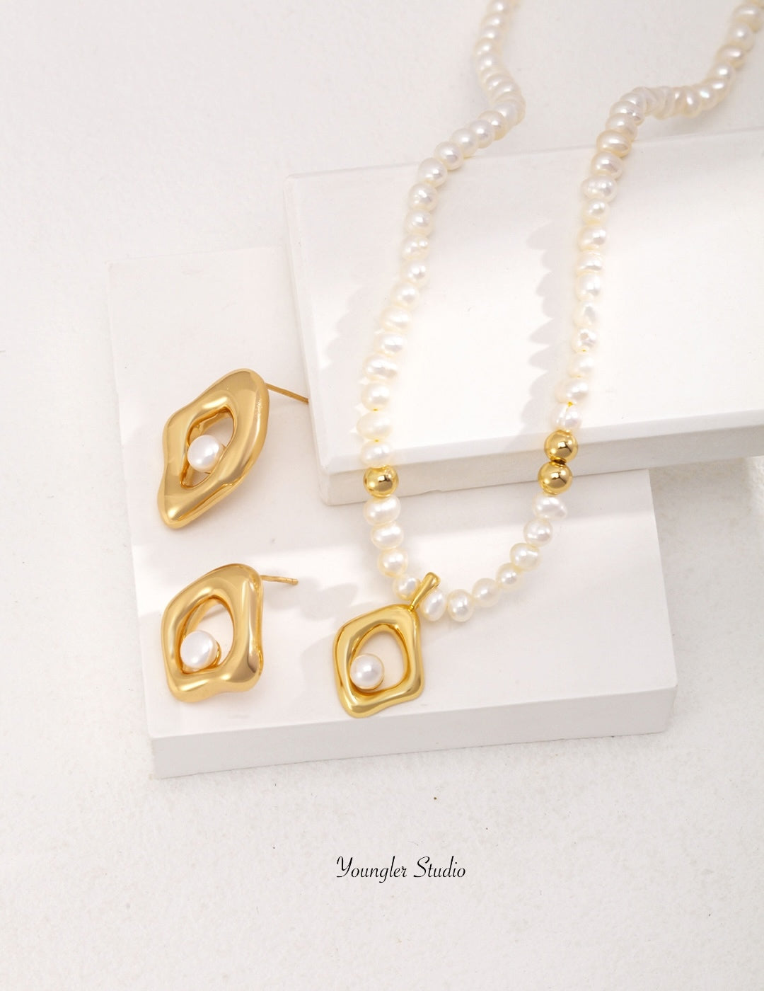 Fluid Harmony Baroque Earrings