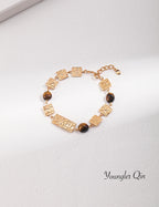 Relief Bracelet · Tiger Gaze