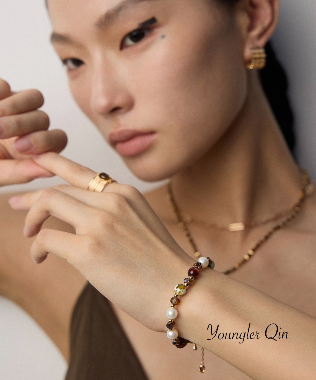 Multicolor Glass Pearl Bracelet