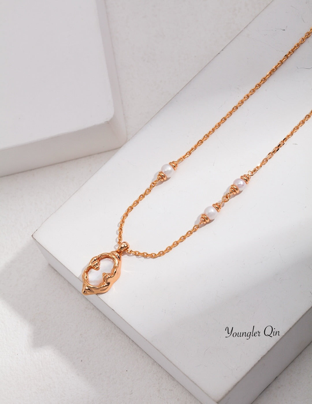 Lava Flow Pearl Necklace