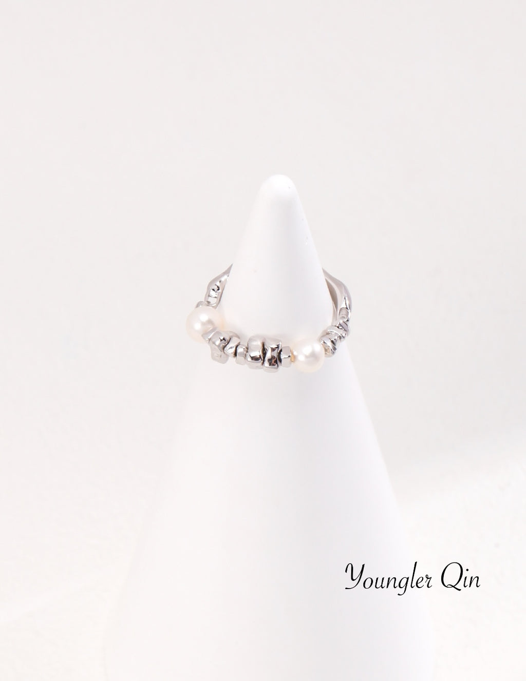 Sculptural Pearl Accent Ring