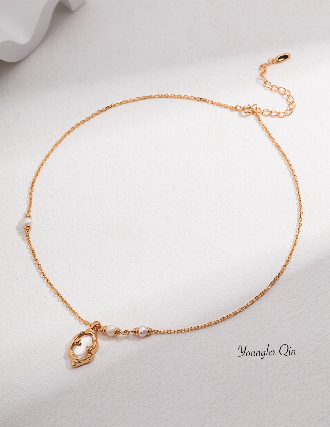 Lava Flow Pearl Necklace