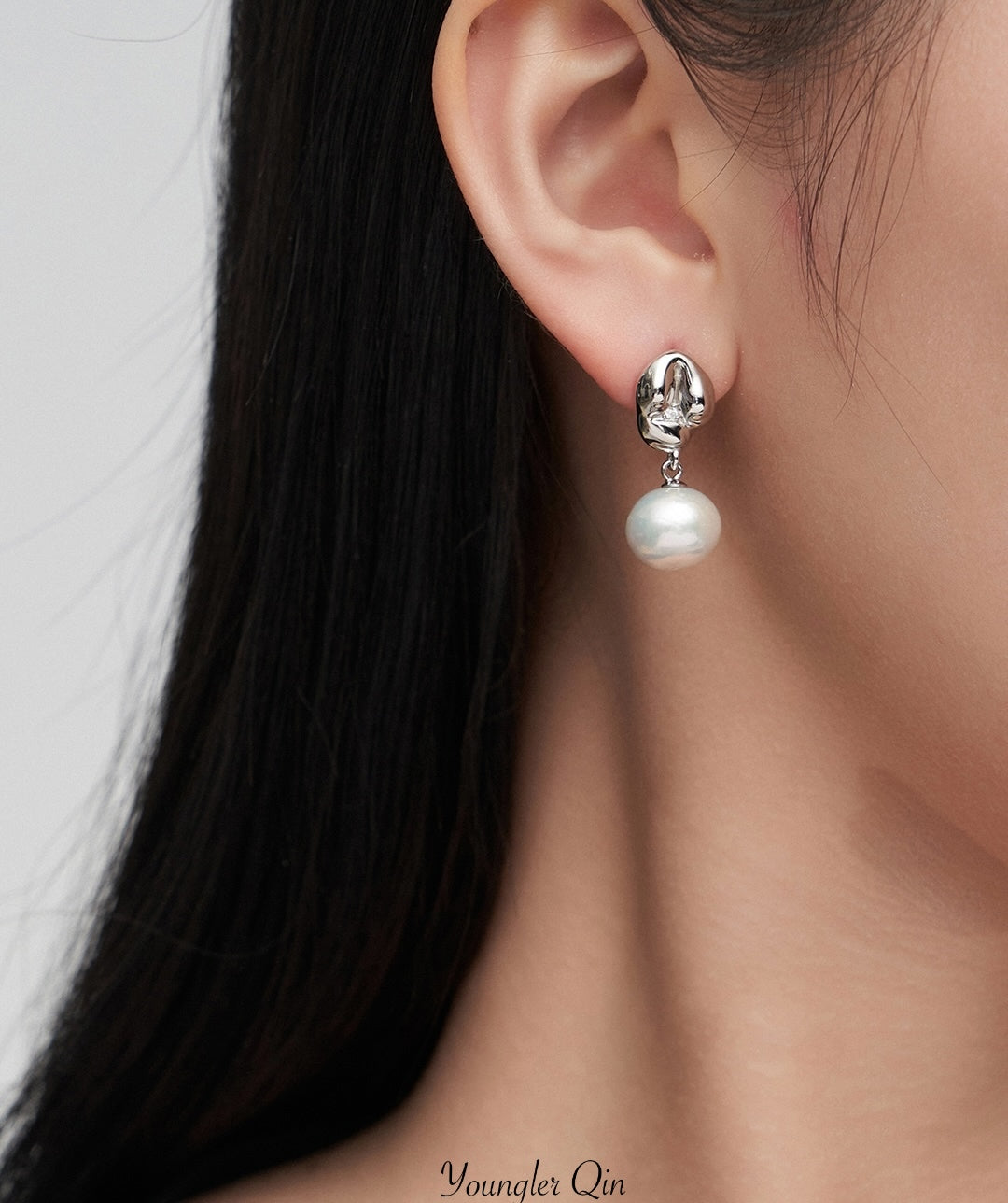 Baroque Pearl Drop Earrings