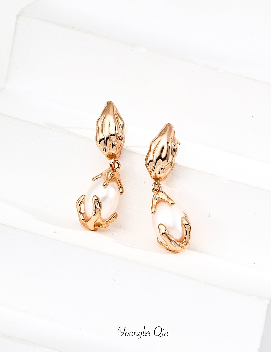 Baroque Pearl Earrings