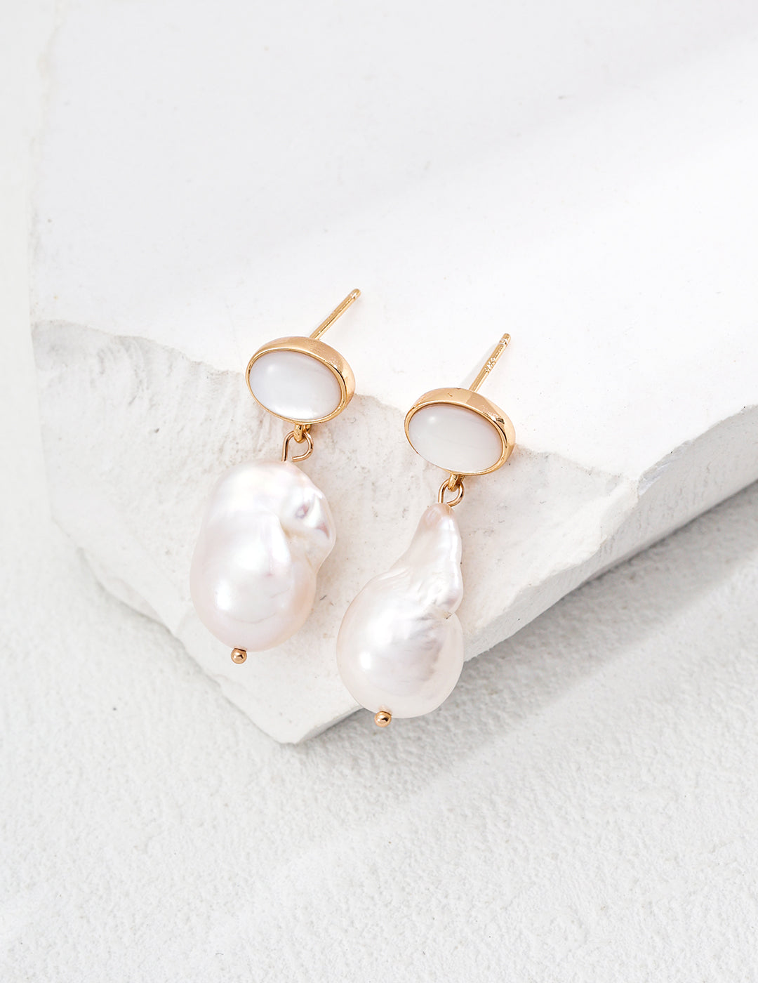 Moonlit Baroque Drop