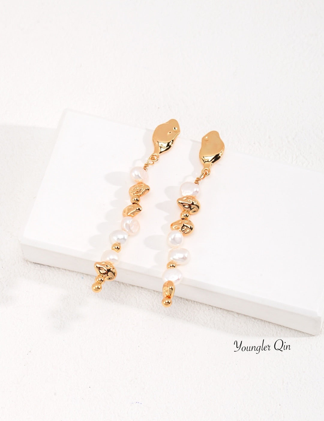 Baroque Pearl Dangle Earrings