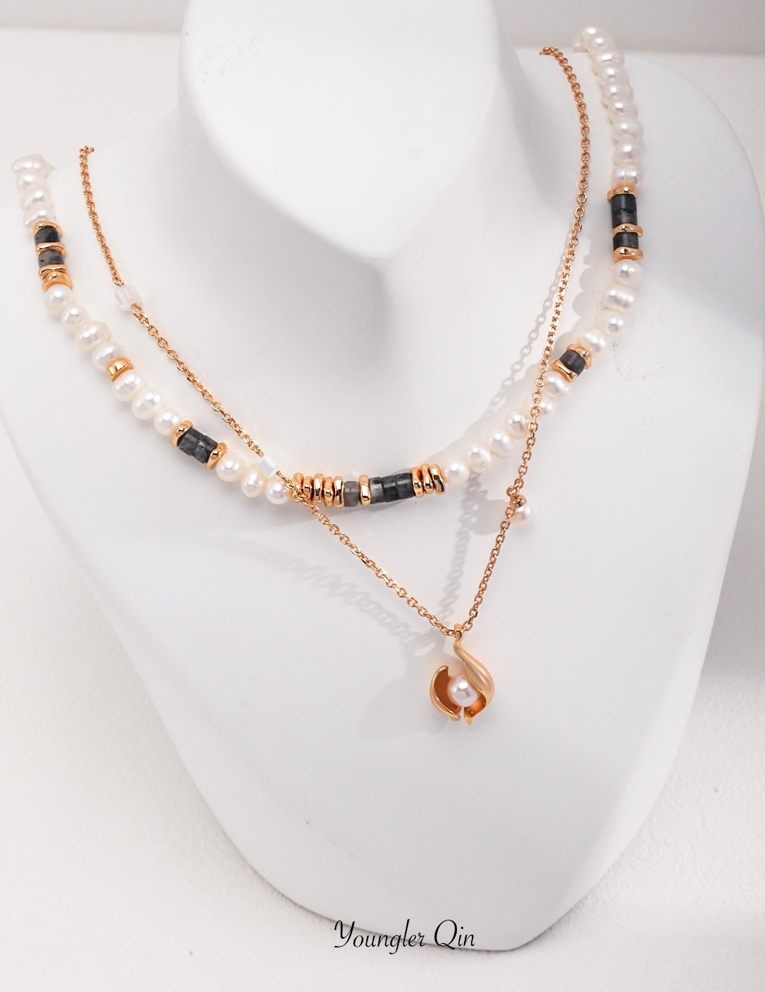 Lily Bloom Pearl Necklace