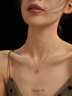 Minimalist Pendant Necklace