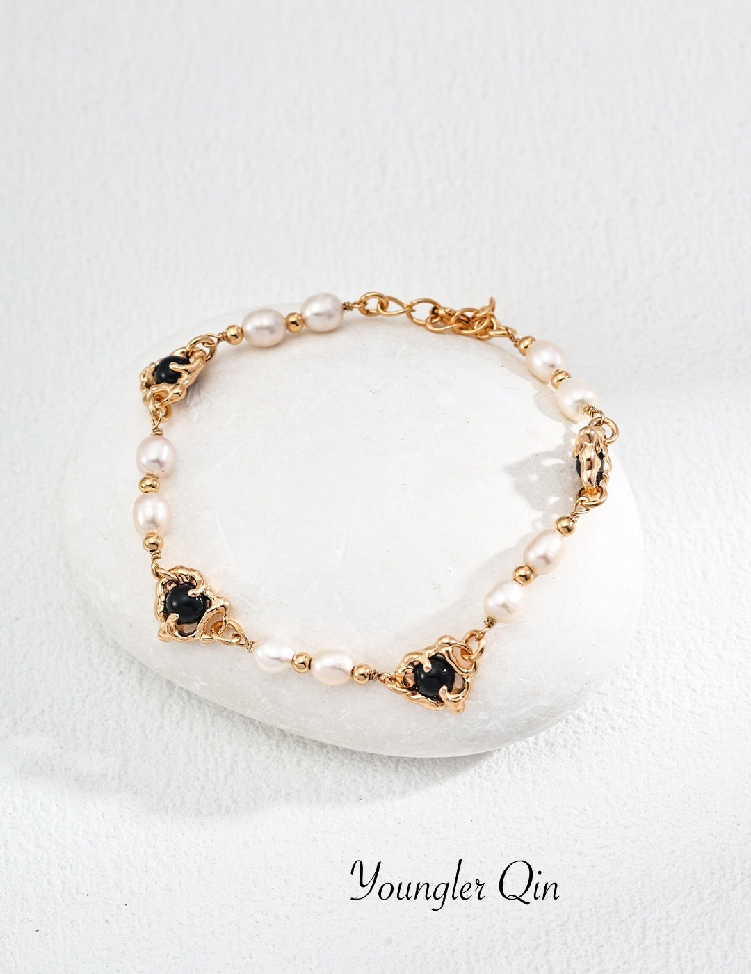 Agate Muse