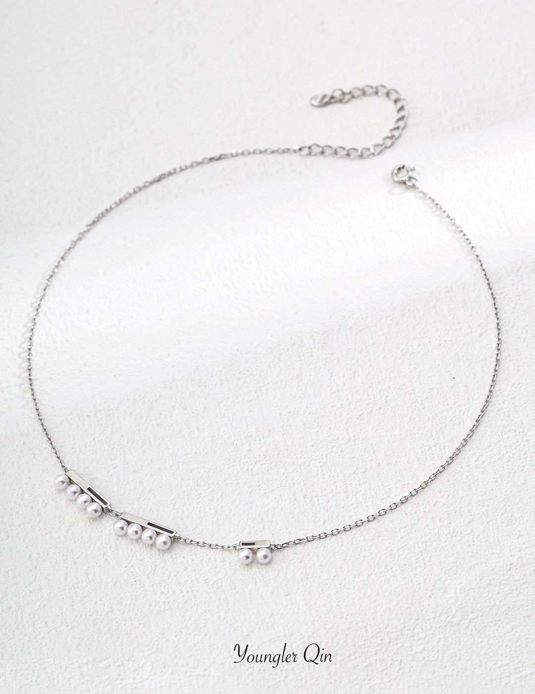 Minimalist Pearl Accent Necklace