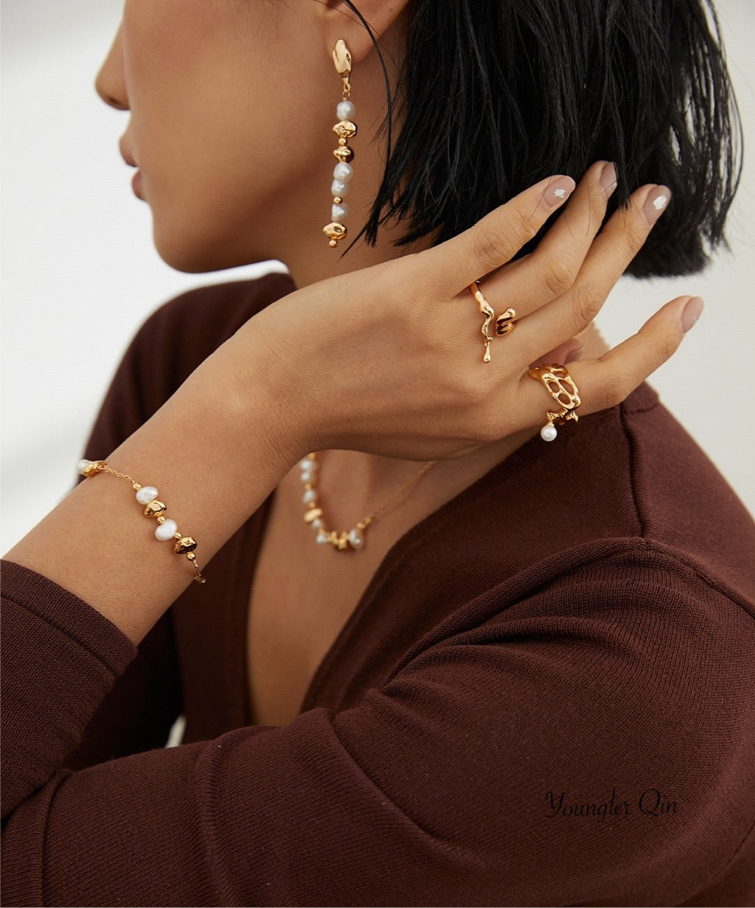 Baroque Pearl Dangle Earrings