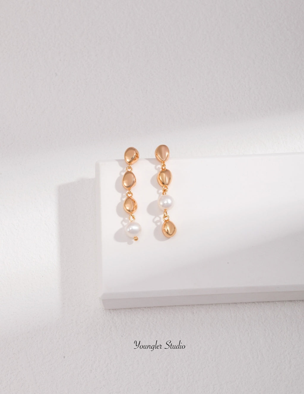 Pearl Drop Earrings