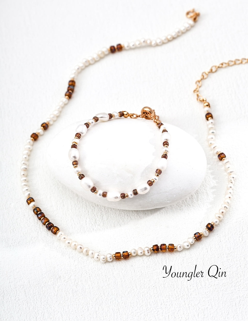 Double-Layer Amber Glass Necklace