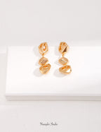 Sculpted Pearl Drop
