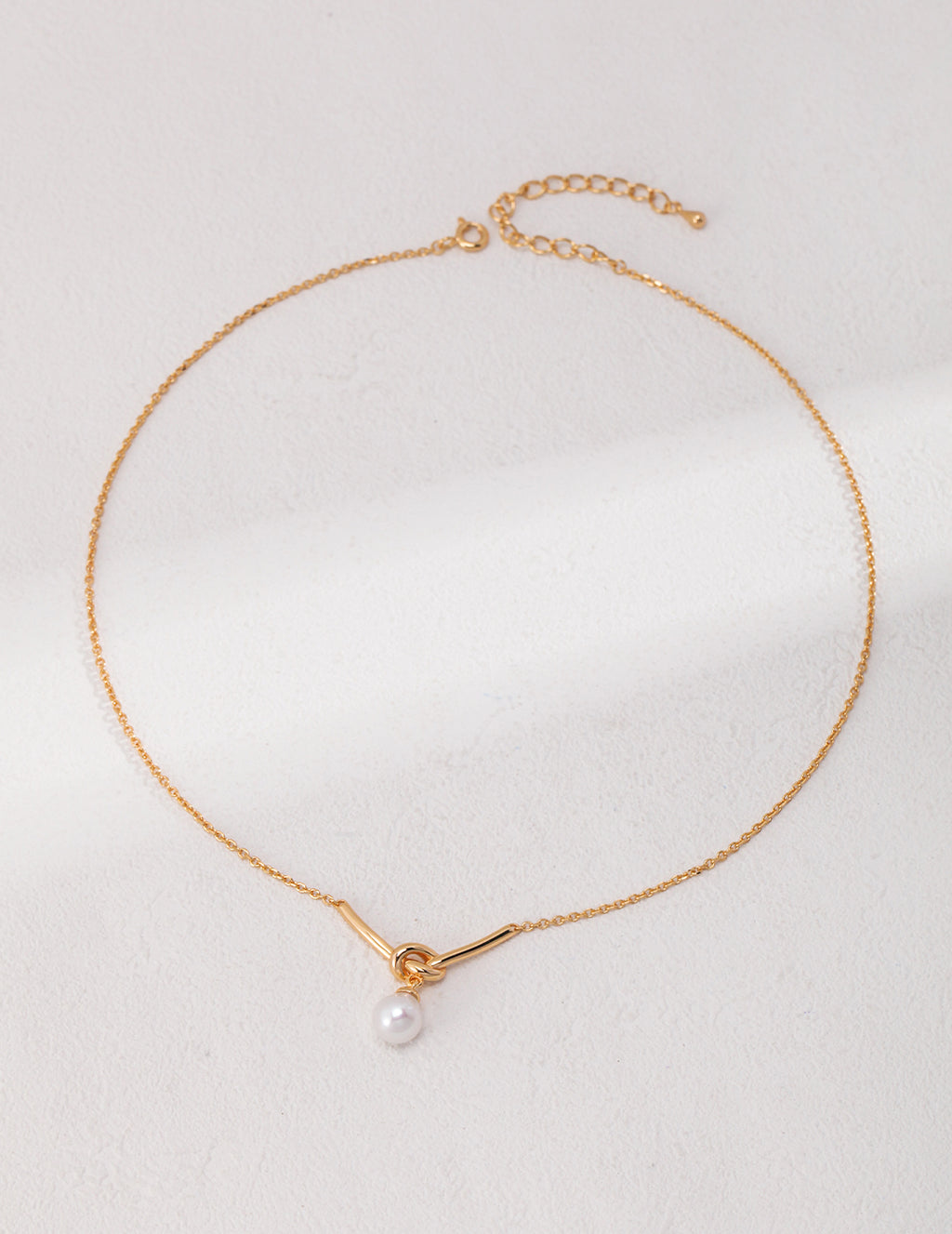 Knotted Pearl