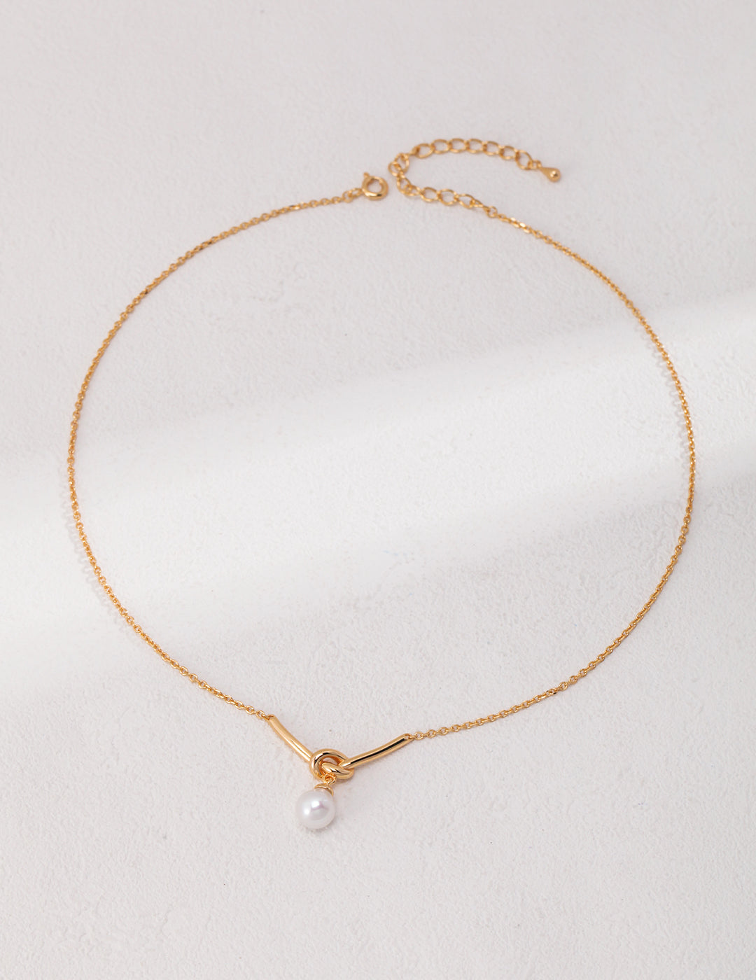 Knotted Pearl